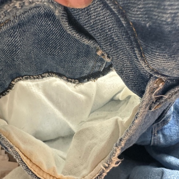 Abercrombie Ultra High Rise 90s Straight Jean - Picture 9 of 12